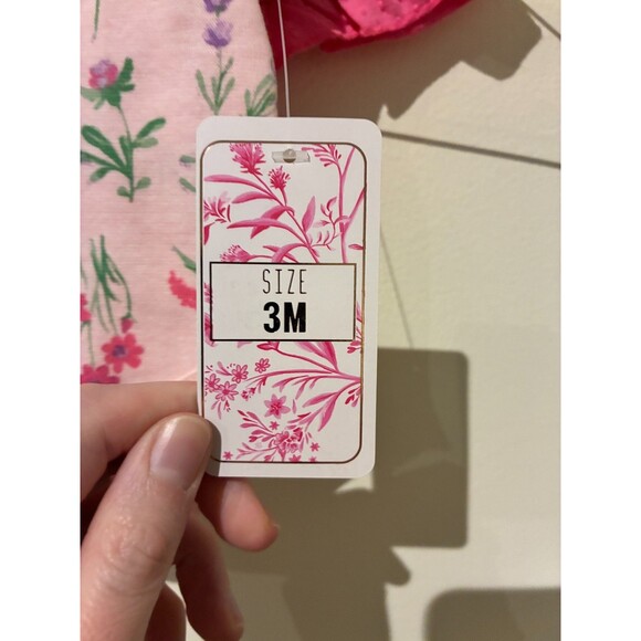 NWT Btween Baby Bodysuit & Shorts Outfit - Pink Floral - 3M - Picture 3 of 3